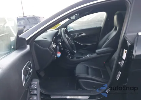 2019 Mercedes-Benz Cla 250 из США, поврежденный, VIN WDDSJ4EB2KN699568